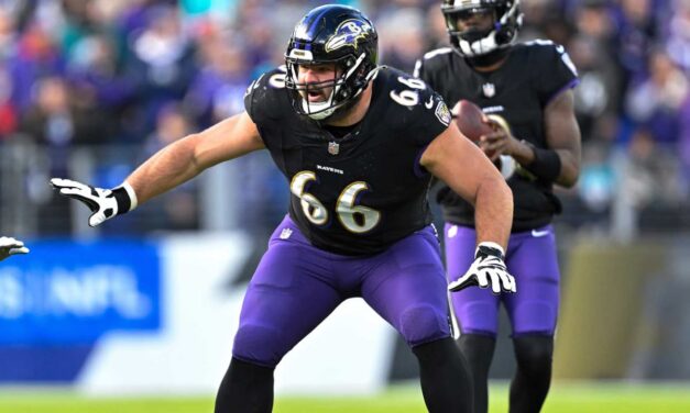 Ravens Grades & Snap Counts vs. Steelers