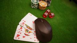 Winning Beyond Luck: Psychological Tips for Online Casino Enthusiasts
